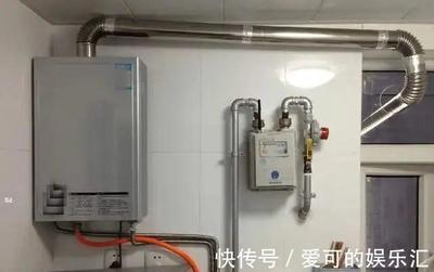 冬天燃气热水器一洗澡就凉飕飕，师傅揭秘 少了循环系统与弯头里的大学问
